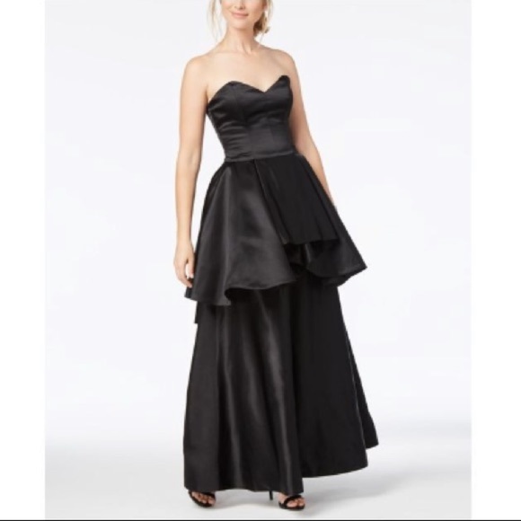 Fame and Partners Dresses & Skirts - NEW Fame & Partners Black Strapless Tiered Gown
